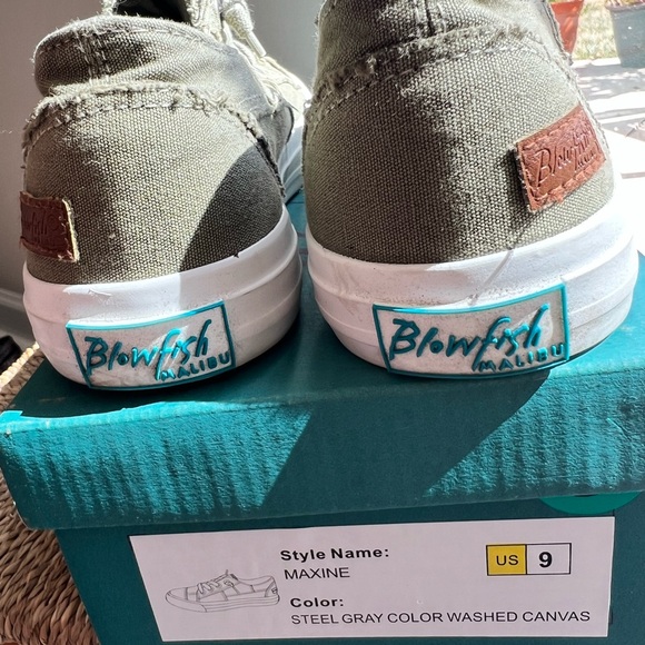 Blowfish khaki green flats - Picture 7 of 7